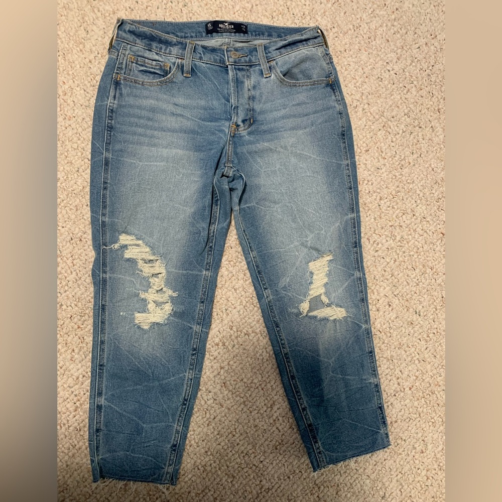Hollister low-rise crop boyfriend jeans, Size 5S